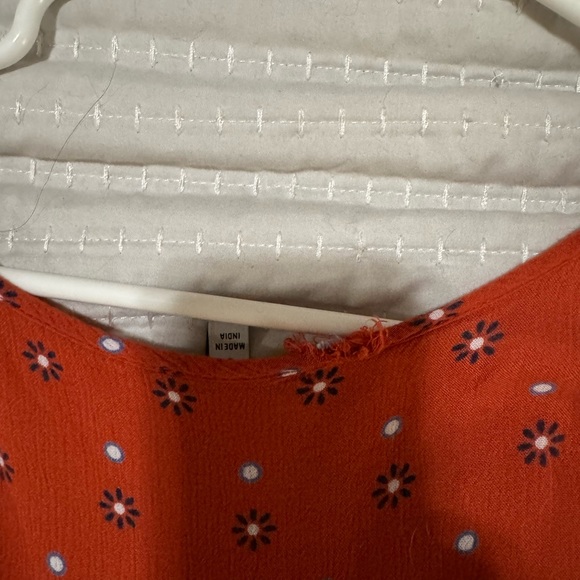 Two piece set - Picture 8 of 11